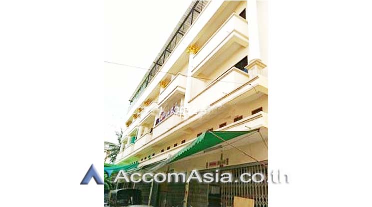 1  Office Space For Sale in Sathorn ,Bangkok BTS Surasak AA13802